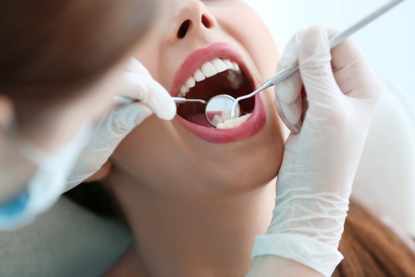 Deep Teeth Cleaning Vs  Regular Cleaning: Key Differences That Matter