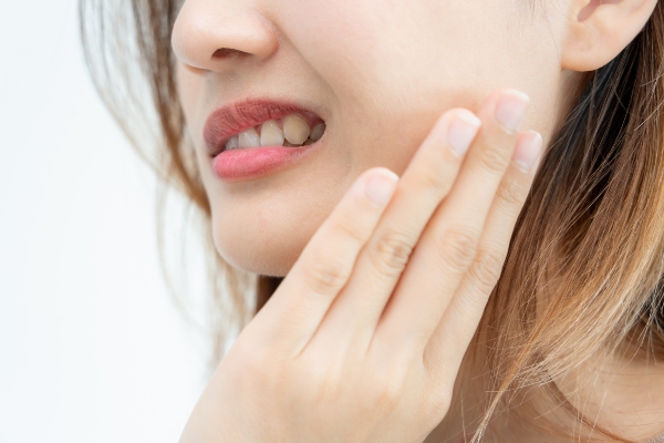 Tooth Extraction: A Solution For Dental Pain